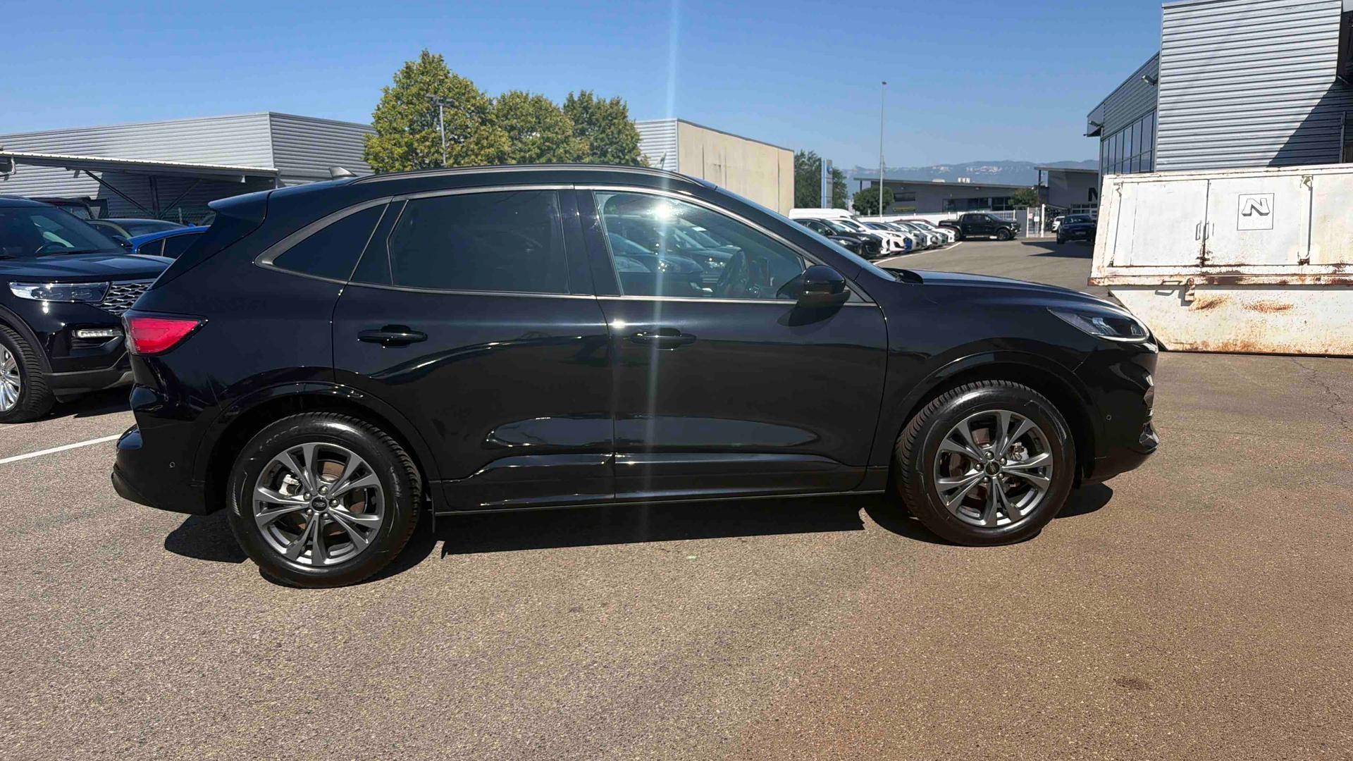 ford kuga duratec ch fhev i awd powershift st line