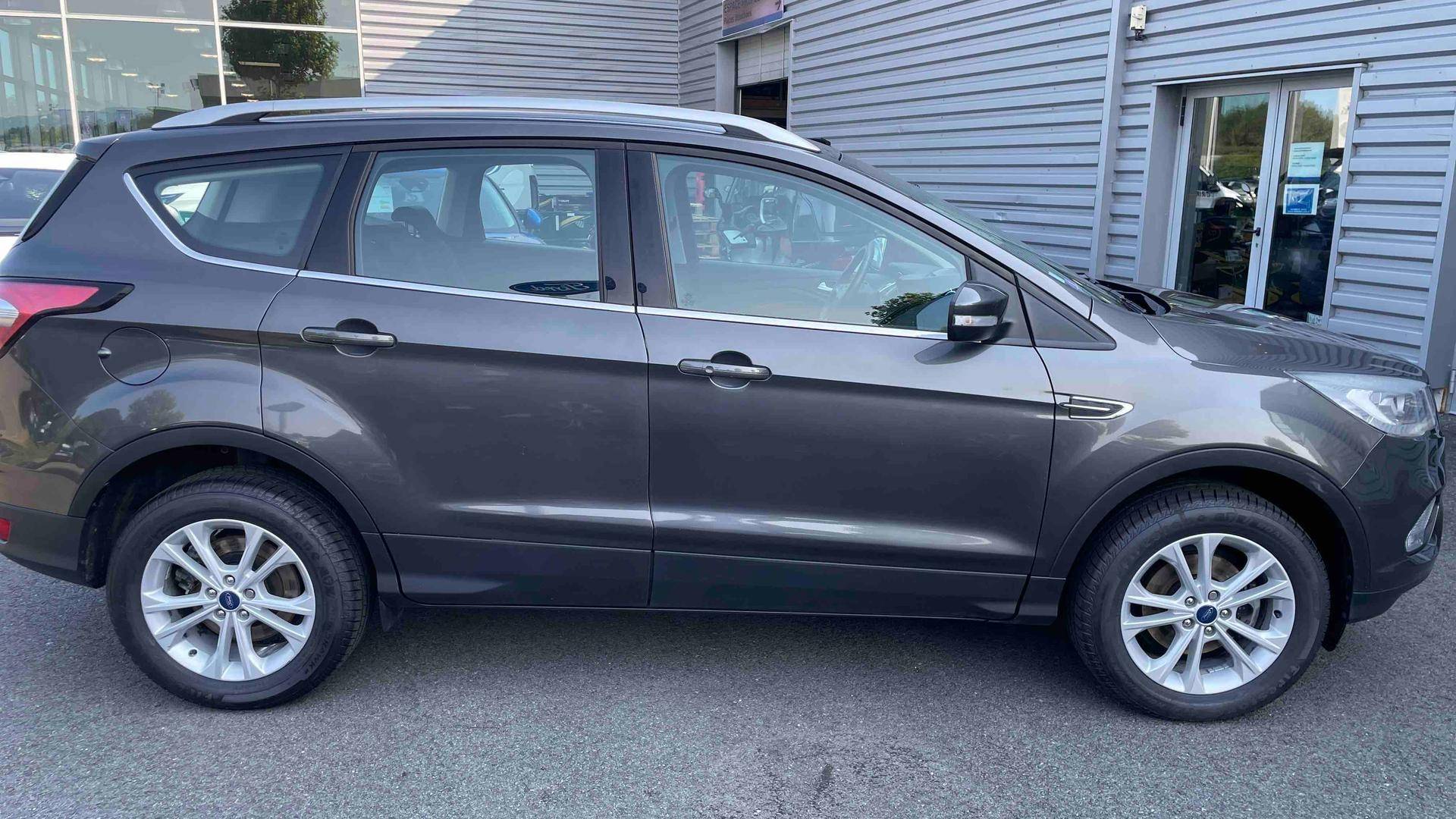 ford kuga flexifuel e ss x bvm titanium