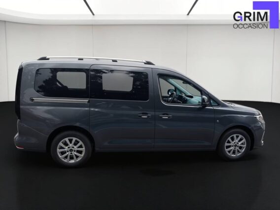 ford grand tourneo connect ecoblue bvm titanium