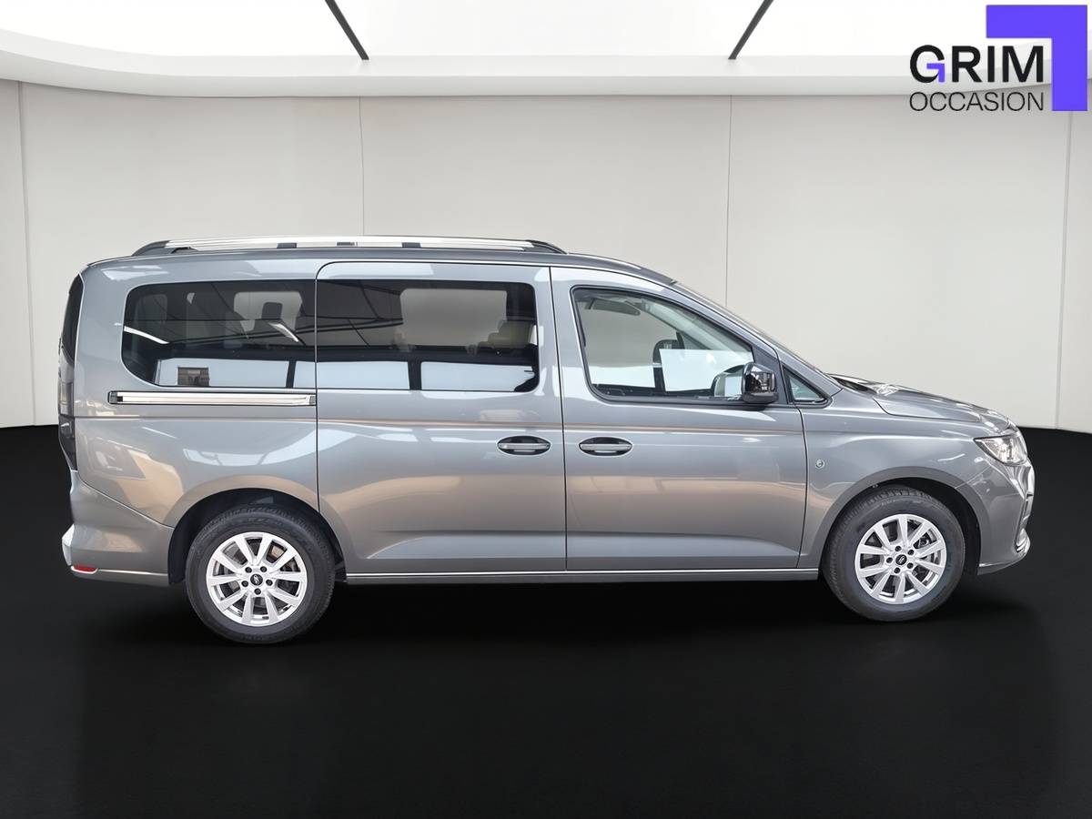 ford grand tourneo connect ecoblue bvm titanium