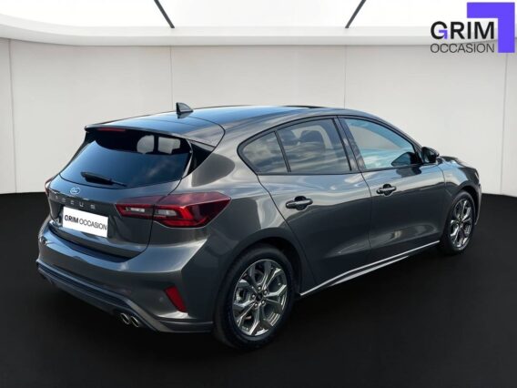ford focus ecoboost ss mhev st line x
