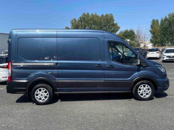ford transit fgn t lh ecoblue ss bva limited
