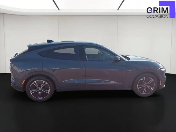 ford mustang mach e standard range kwh ch