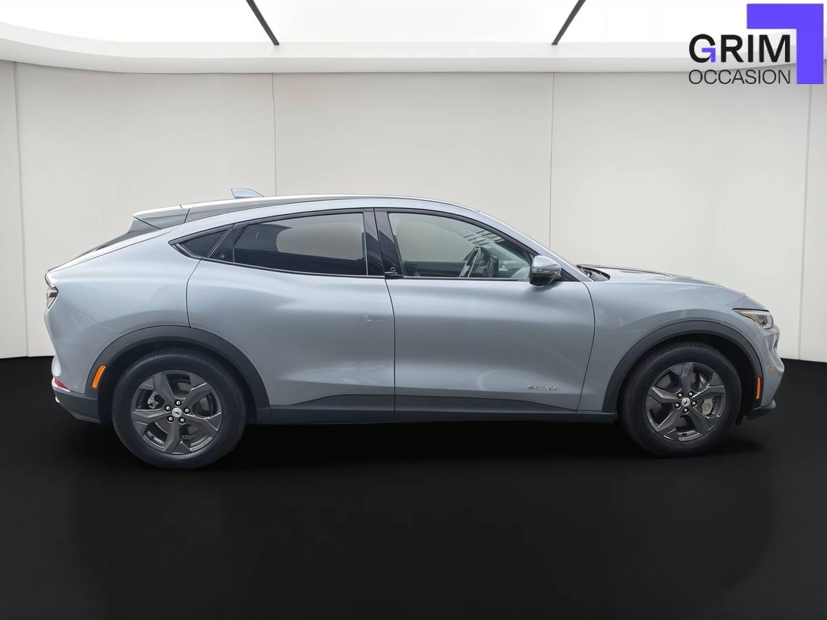 ford mustang mach e standard range kwh ch