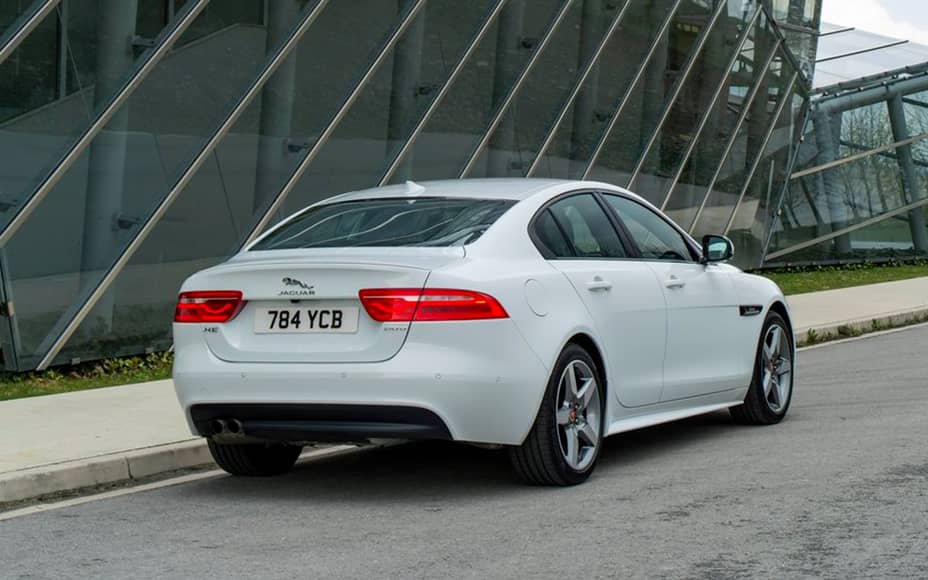 jaguar xe doccasion