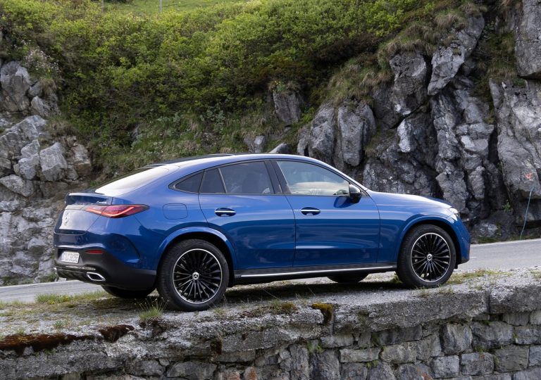 Mercedes Benz GLC Coupe b