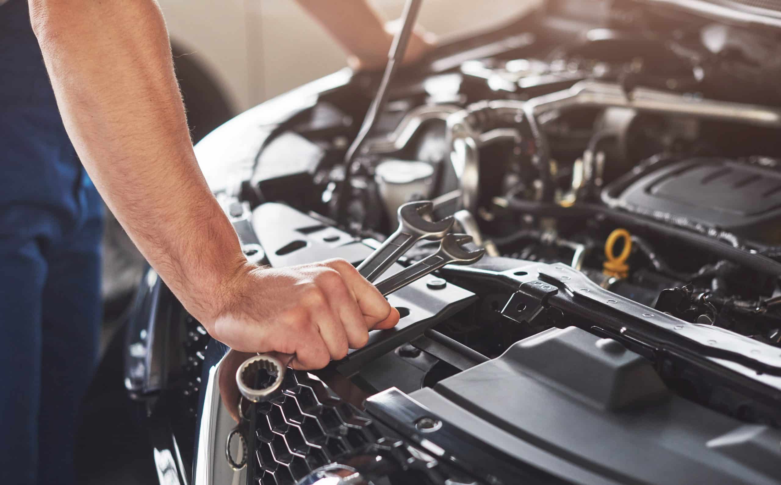 Entretien d’une voiture hybride
