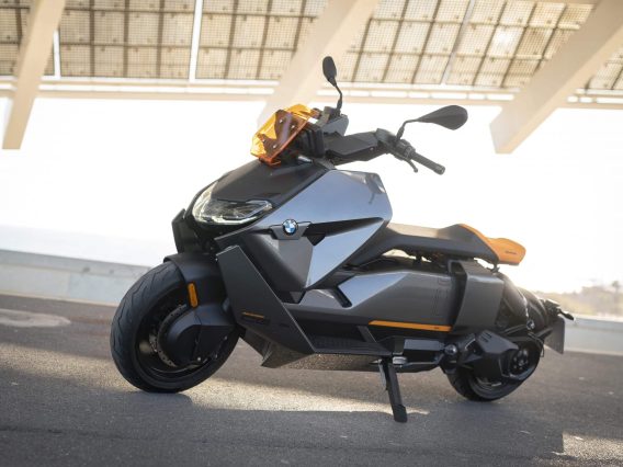 acheter un scooter bmw ce04 occasion