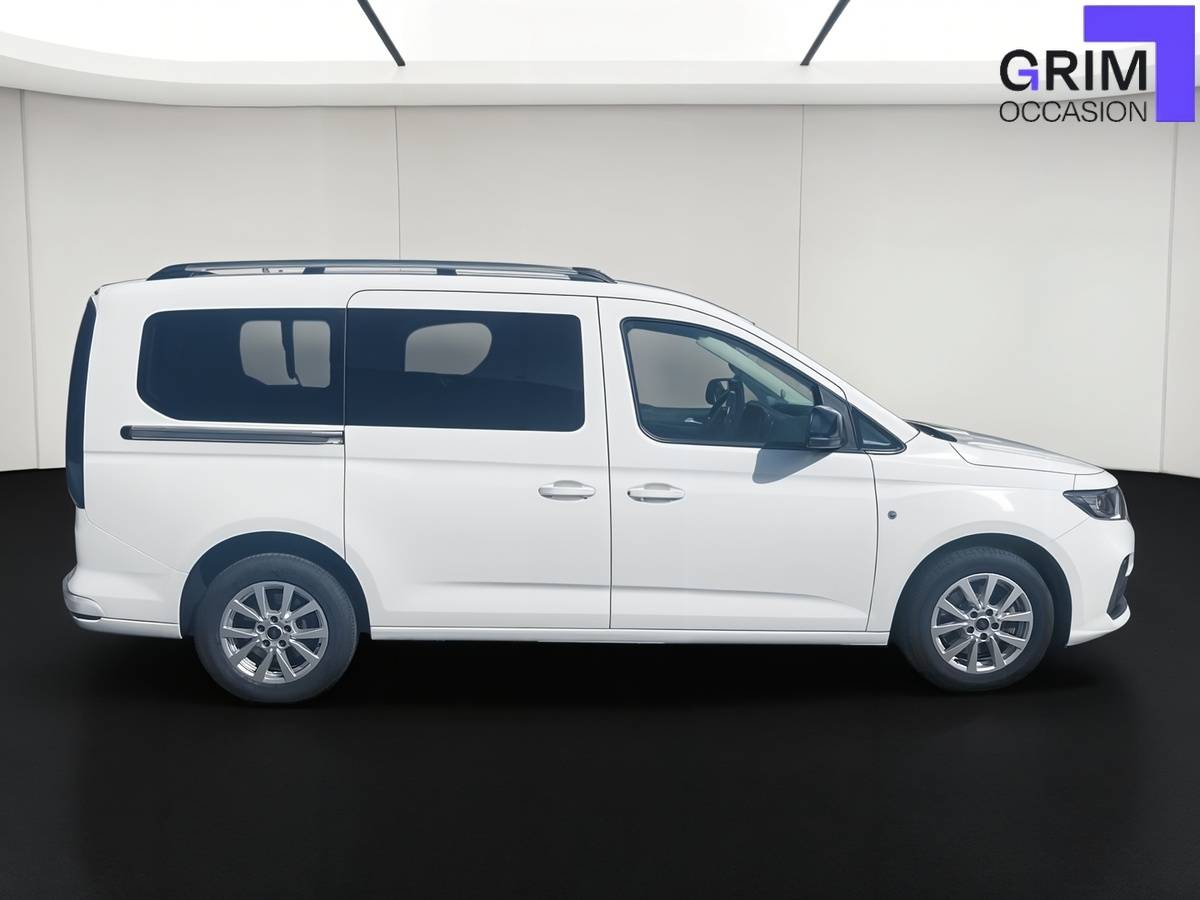 ford grand tourneo connect ecoblue bvm titanium