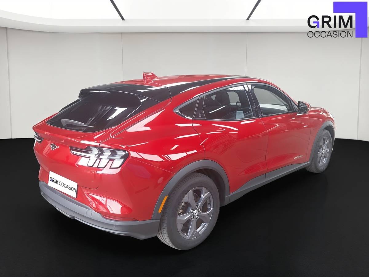 ford mustang mach e extended range kwh ch