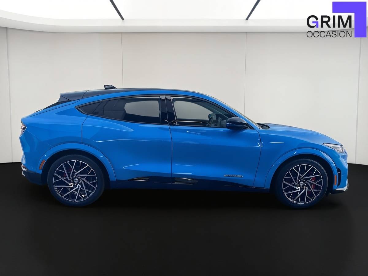 ford mustang mach e extended range kwh ch awd gt