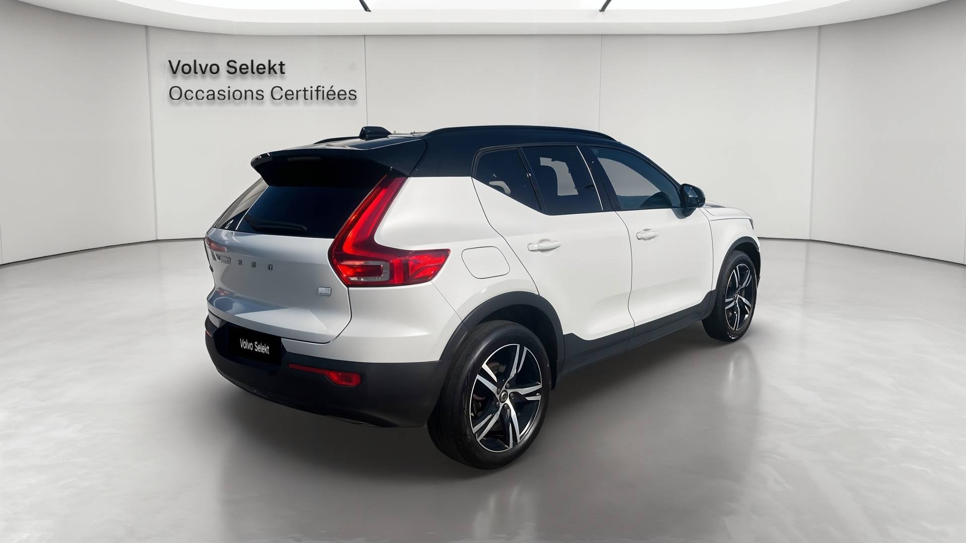 volvo xc t recharge ch dct r design
