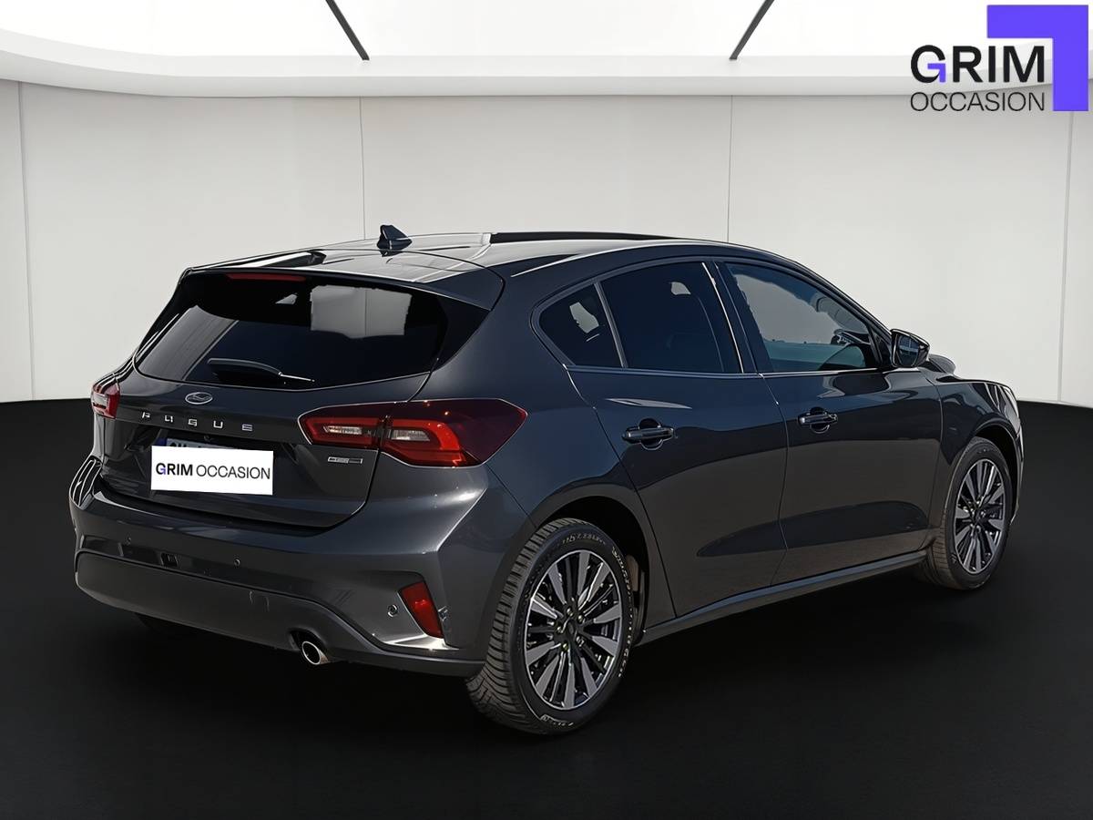 ford focus flexifuel ss mhev titanium style