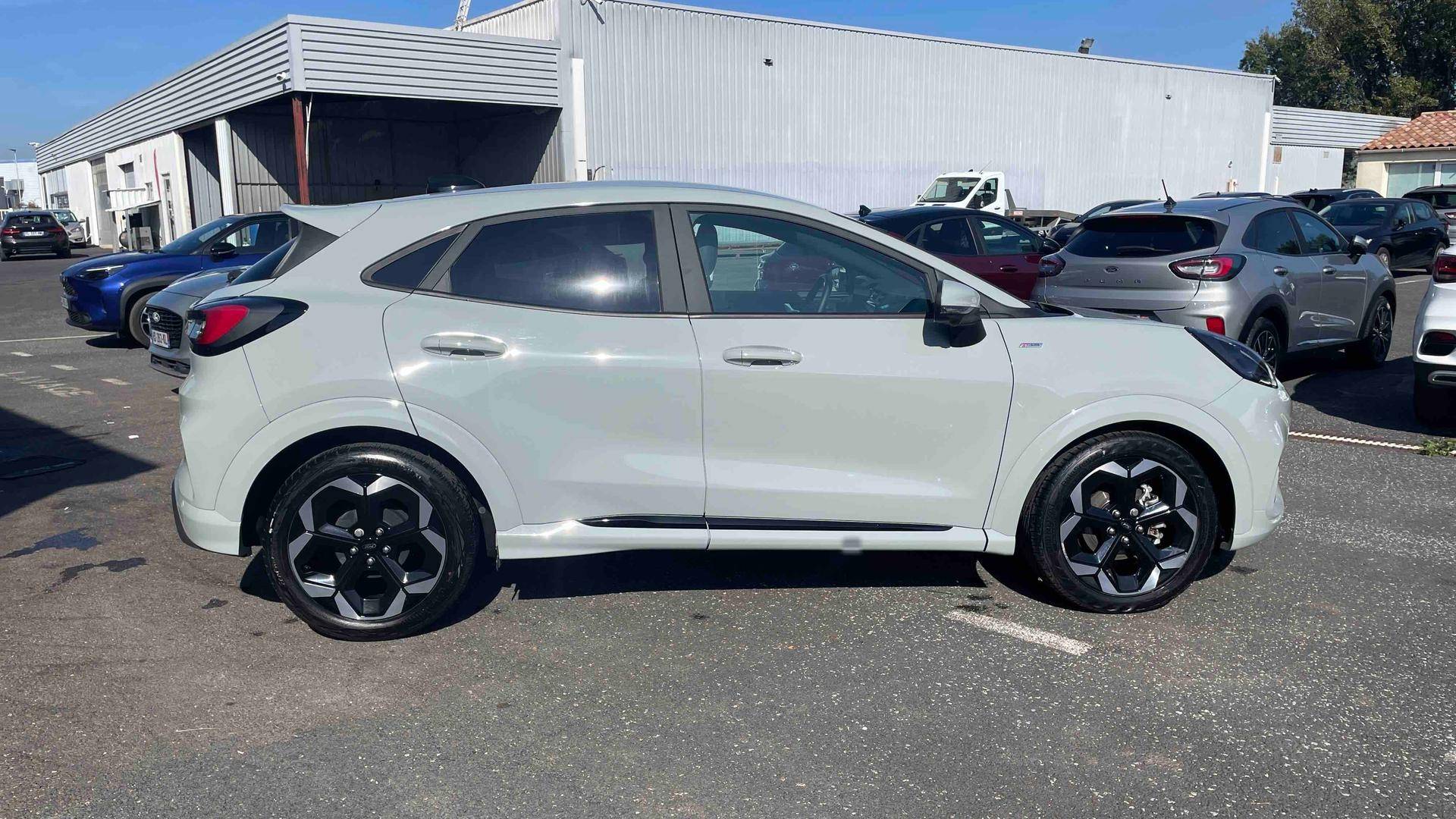 ford puma ecoboost ch mhev ss powershift st line x